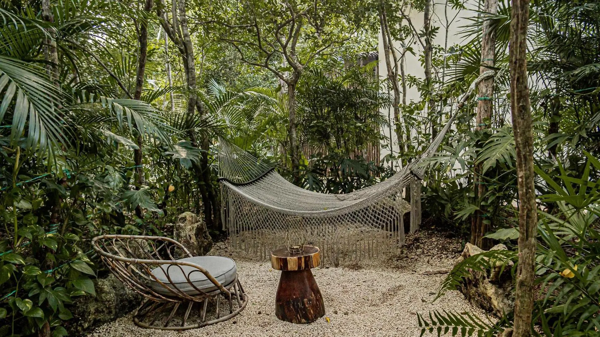 Ferienwohnung Downtown Delight -Roof With Pool & Bbq & Jungle Gym Tulum