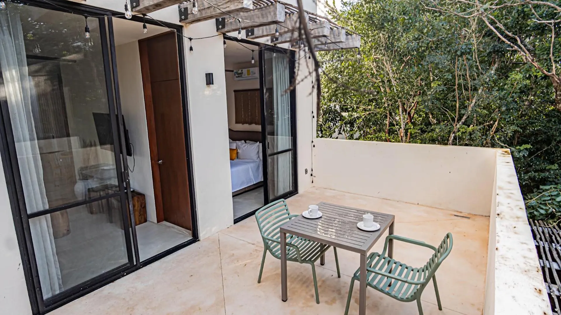 Ferienwohnung Downtown Delight -Roof With Pool & Bbq & Jungle Gym Tulum Apartment