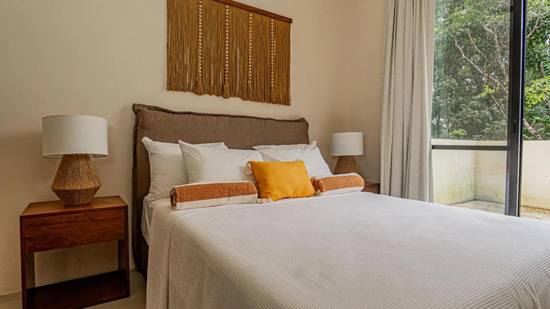 Apartamento Downtown Delight -Roof With Pool & Bbq & Jungle Gym Tulum 0*,  México