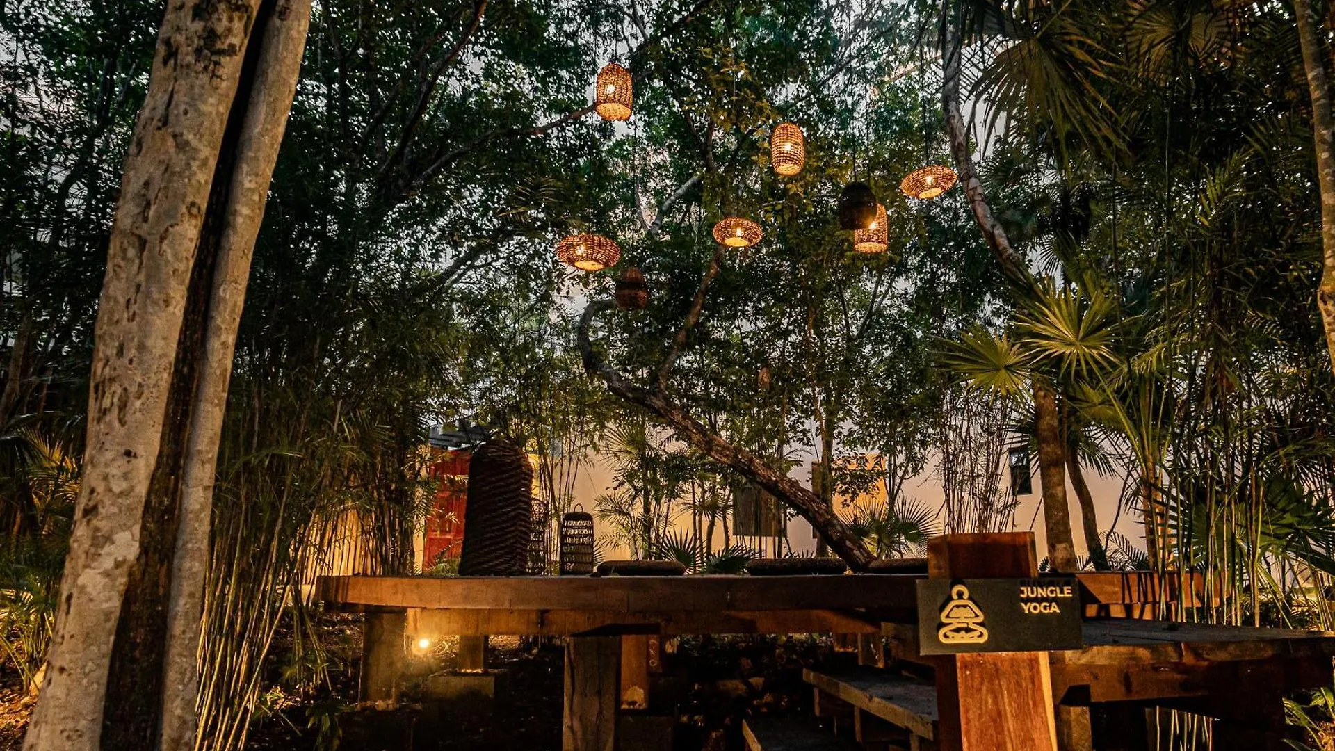 Apartamento Downtown Delight -Roof With Pool & Bbq & Jungle Gym Tulum 0*,  México